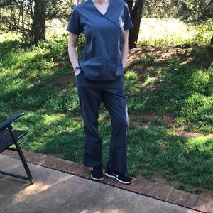 Gem scrub set size xs.